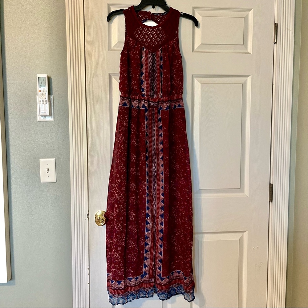 Xhilaration Burgundy and Blue Patterned Maxi Dress - XS EUC